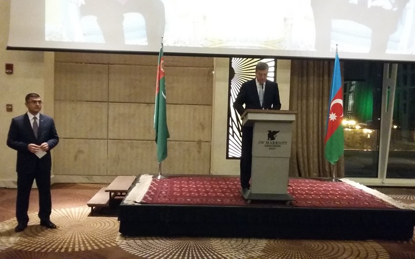 Посол: Отношения между Туркменистаном и Азербайджаном успешно развиваются