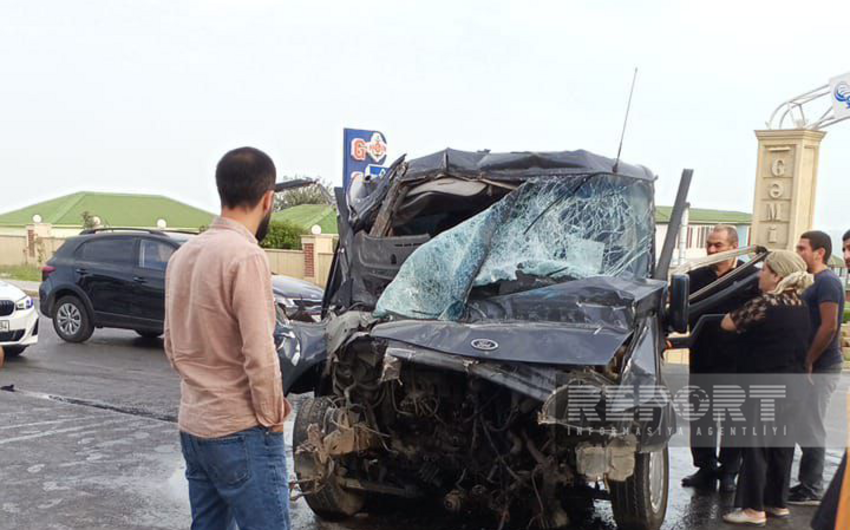 Sumqayıtda yol qəzası zamanı bir nəfər ölüb