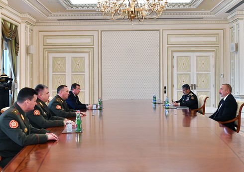 Ильхам Алиев: Сотрудничество с Беларусью в военной сфере имеет очень хорошие результаты