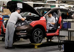 Nissan decides to cut car production by 30%