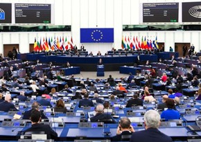 Annoying splinters of European Parliament - continue to harm or cooperate with Azerbaijan?