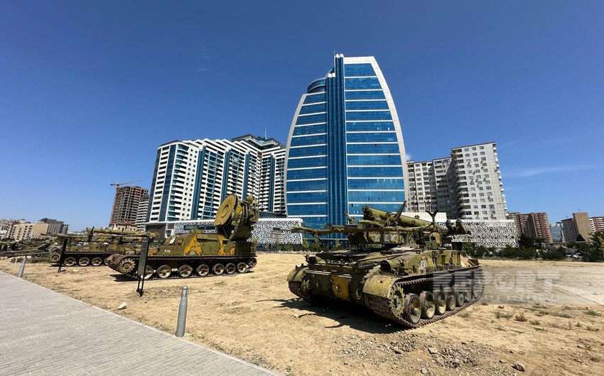 Обнаруженный в Ходжалы ЗРК доставлен в Парк военных трофеев в Баку