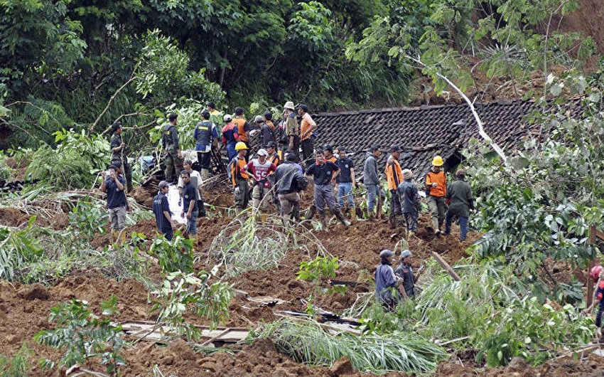 Over 20 people reported missing after landslide in Indonesia
