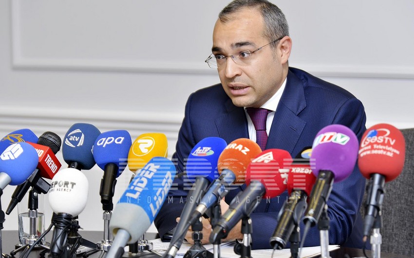 Министр: В Азербайджане связи между выпускниками и вузами не тесные