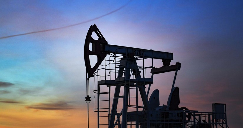 Azerbaijan reduces oil production by about 5%