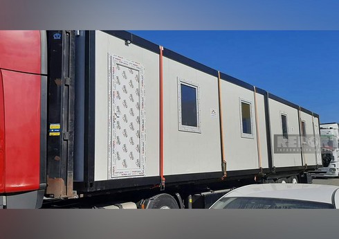 Из Азербайджана в Турцию отправлено еще 5 домов модульного типа