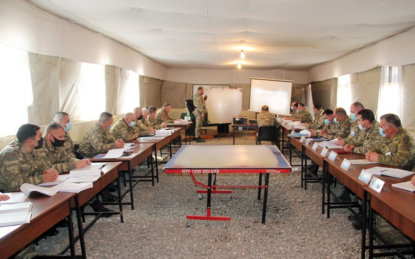 МО: Проводятся командно-штабные учения с соединениями сухопутных войск
