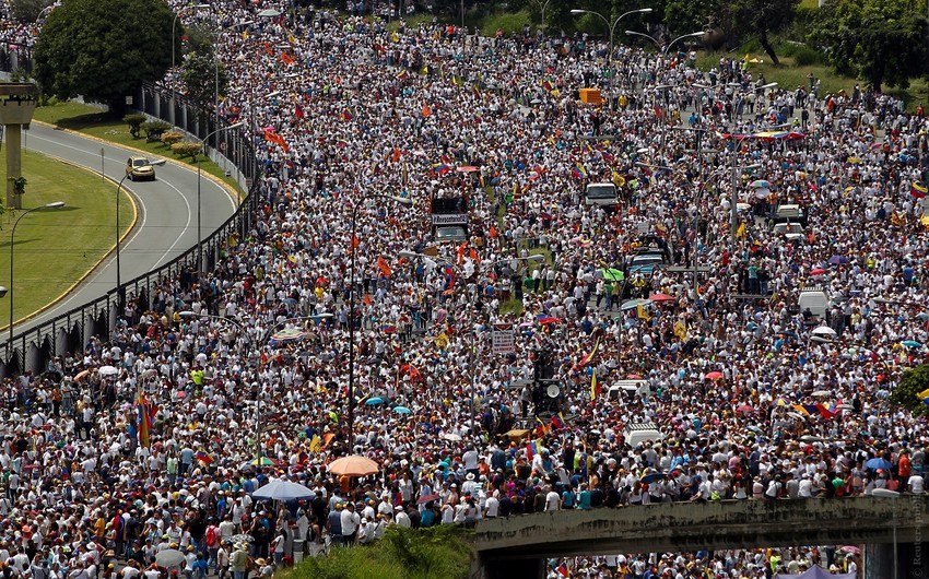 Число погибших на акциях протеста в Венесуэле приближается к 40