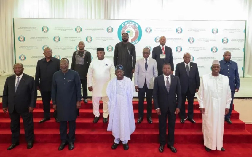 Страны ECOWAS отложили совещание по военному вторжению в Нигер