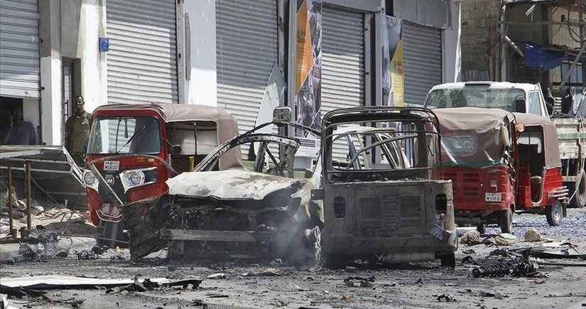 В Сомали при взрыве погибли не менее 10 человек