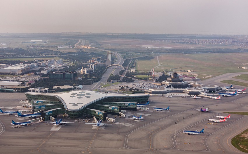 Passenger traffic at Azerbaijan's international airports up almost 200%