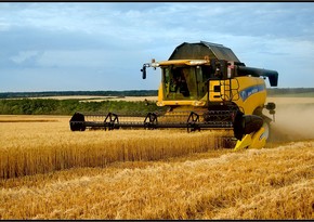 Azerbaijan starts importing combine harvesters from one more country