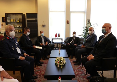 Хулуси Акар: Турция и впредь будет поддерживать Азербайджан в борьбе с Арменией