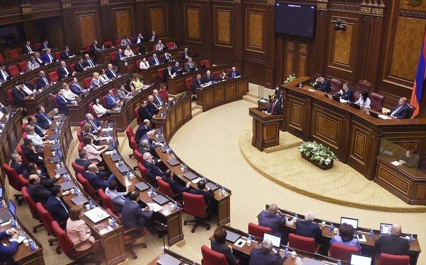 Armenian parliament to discuss report on April battles in private