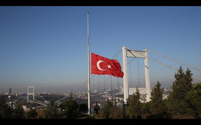 В Турции объявили общенациональный траур в связи с землетрясением