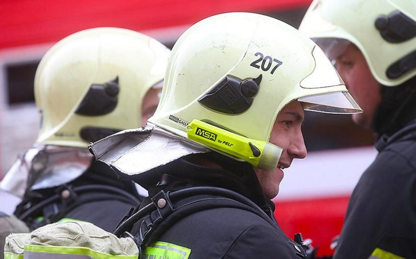 Пять человек спасены при пожаре в жилом доме в Москве
