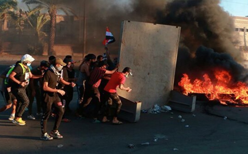 В Багдаде четыре человека погибли во время протестов
