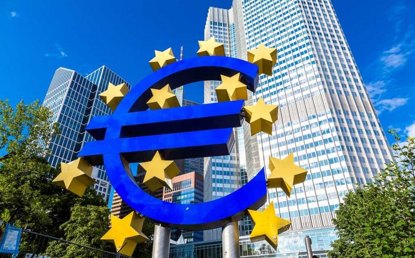 ECB keeps interest rates unchanged 