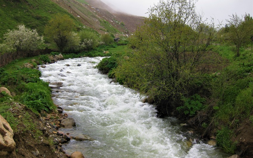 Начаты работы по предотвращению загрязнения Арменией реки Охчучай