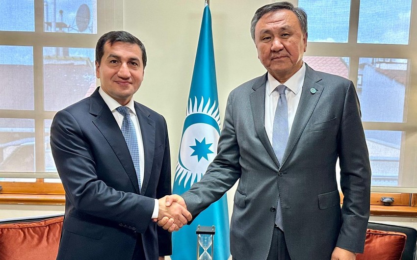 Azərbaycan Prezidentinin köməkçisi TDT-nin baş katibi ilə görüşüb