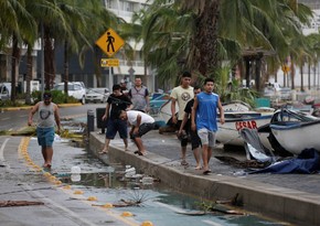 Ураган Памела превратился в тропический шторм над Мексикой