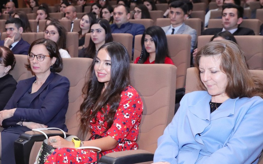 Лейла Алиева приняла участие на презентации документального фильма Абшеронский национальный парк