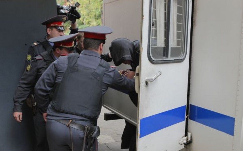 ​В России за нападение на полицейских задержан азербайджанец