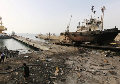 Порт Ходейда в Йемене работает с ограничениями после удара Израиля