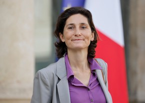 Министр спорта Франции искупалась в Сене перед Олимпиадой