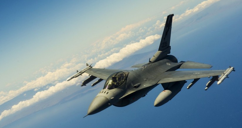 ABŞ Türkiyənin “F-16”larının modernləşdirilməsini dəstəklədiyini açıqlayıb