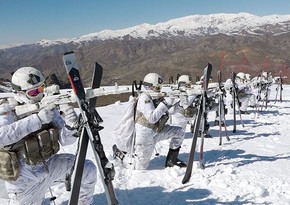 Спецназ отработал ведение боевых операций в условиях суровых морозов