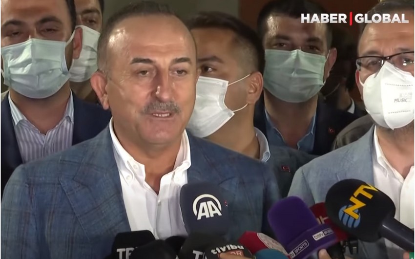 Мевлют Чавушоглу: Болельщики напомнили, кому принадлежит Карабах