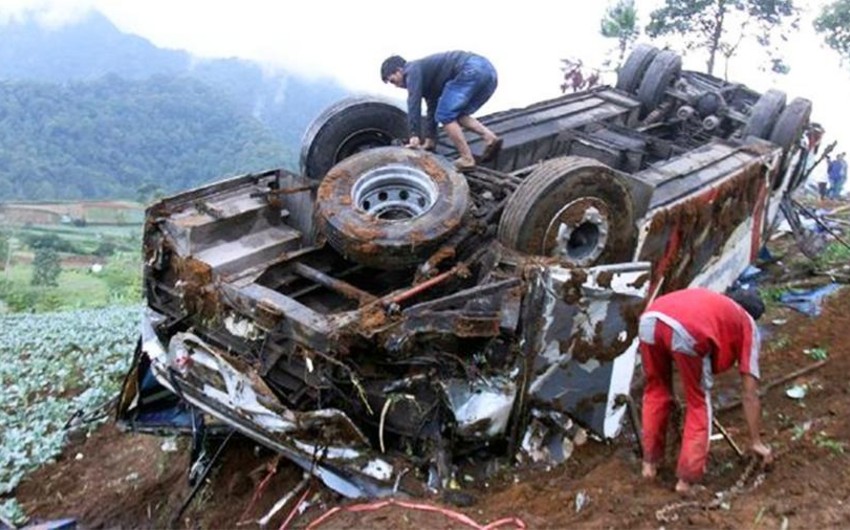 Truck crash in Nicaragua leaves 16 dead
