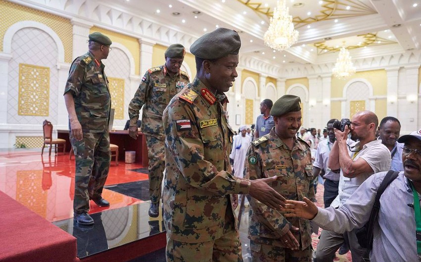 Военные Совет и оппозиция Судана подписали конституционную декларацию