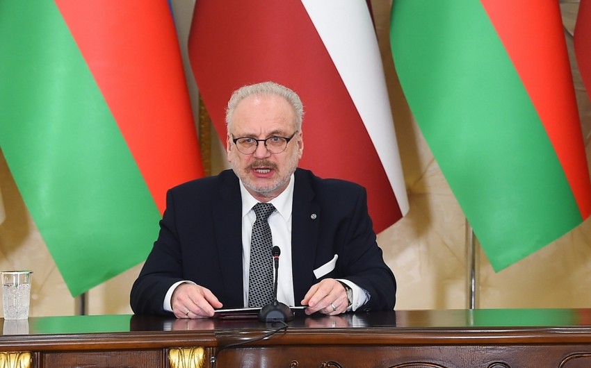 Президент Латвии: Готовимся к возобновлению прямых рейсов между Ригой и Баку