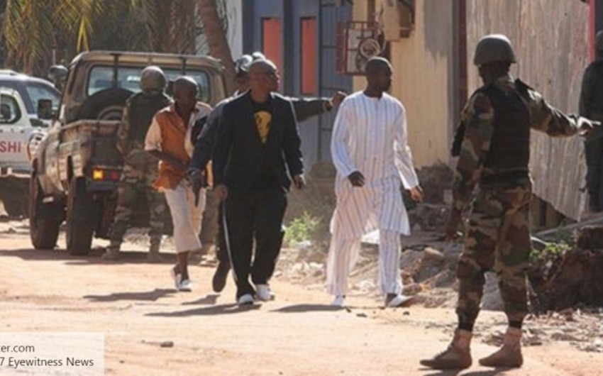 В Мали двое военнослужащих погибли в результате подрыва автомобиля на мине