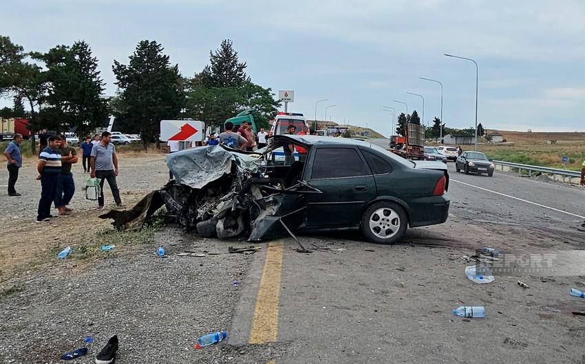 Şəkidəki ağır yol qəzasında iki nəfər ölüb, üçü xəsarət alıb - YENİLƏNİB