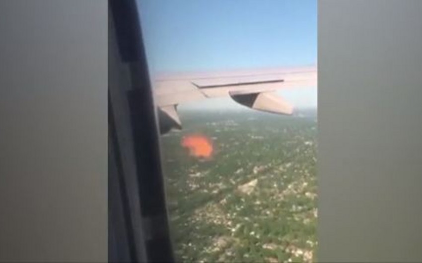 Самолет Чикаго-Майами загорелся в воздухе - ВИДЕО