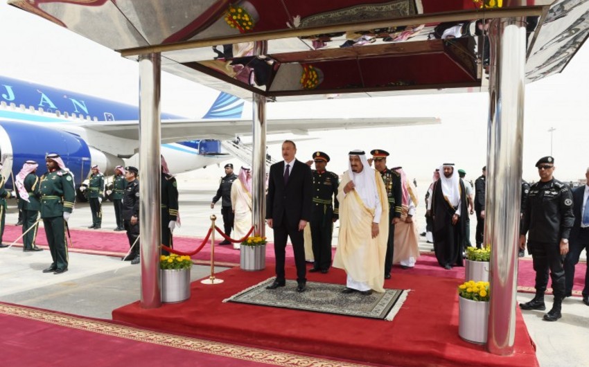 ​Ильхам Алиев прибыл с официальным визитом в Саудовскую Аравию