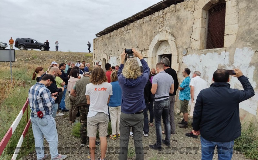 Int’l travellers to visit Fuzuli International Airport and Azykh Cave in Khojavend 