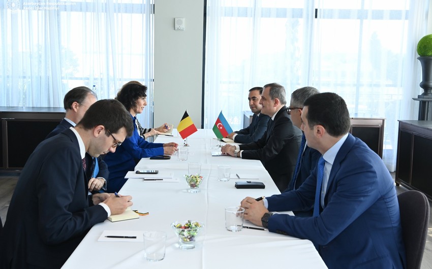 Jeyhun Bayramov explores Azerbaijan-Armenia peace process with Belgian FM