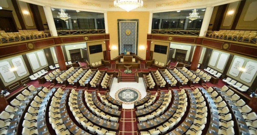 Qazaxıstan Senatı Orta Dəhlizin inkişafına dair sazişləri təsdiqləyib