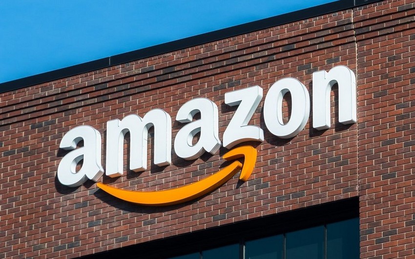 Чистая прибыль Amazon в третьем квартале упала почти в два раза