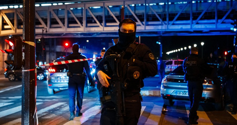 Paris polisinin prefekti: “Terror aktları təhlükəsi daim mövcuddur”