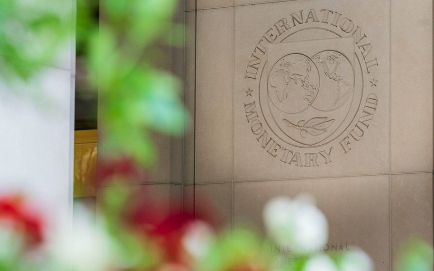 IMF says global public debt to top $100 trillion, growth may accelerate