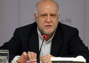 İranın veteran neft naziri istefaya gedərək karyerasını bitirir