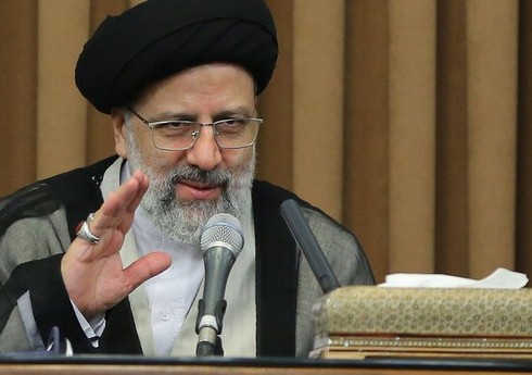 Раиси: Иран рассчитывает на снятие санкций по итогам переговоров по ядерной сделке