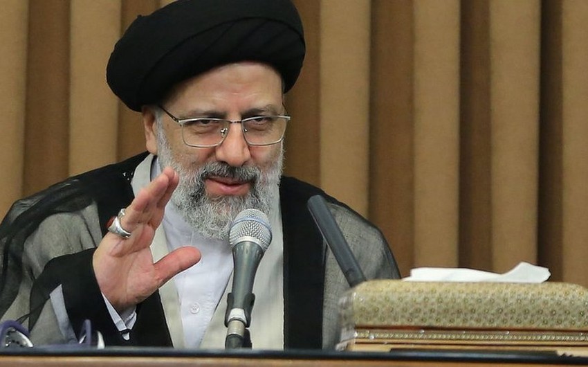 Раиси: Иран рассчитывает на снятие санкций по итогам переговоров по ядерной сделке