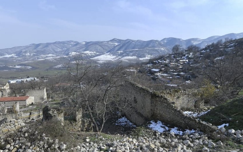 Начинается восстановление села Туг Ходжавендского района