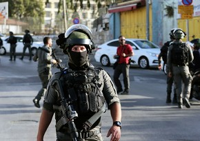 Palestinian attacker kills 2, injures 2 others in stabbing spree in Israel